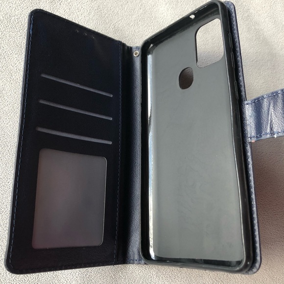 Samsung A21S ~ Wallet Case with Detachable Strap ~ Blue ~ Brand New! - Picture 4 of 6